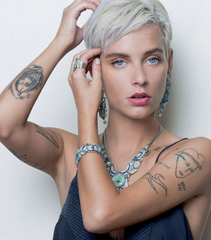 Accessories and gifts